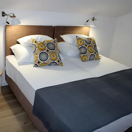 By The Sea Zrnovska Banja, Korcula - 17457 Zrnovo